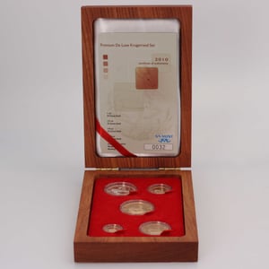 Goldmünzen 4 x "Krügerrand" 2010 (PP) Premium de Luxe Set – 5-teilig (Südafrika) - Miniaturansicht 3