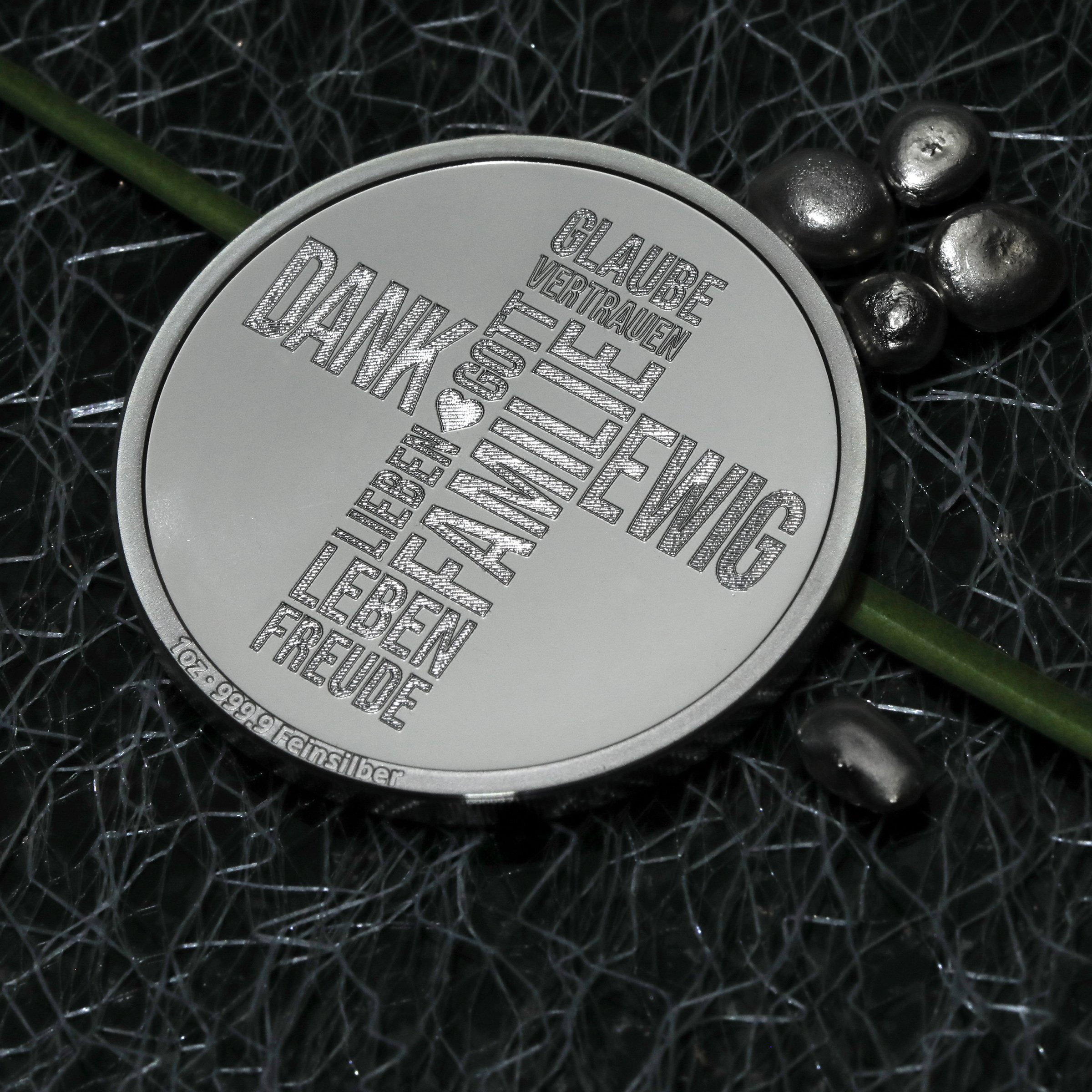 Silbermedaille 1oz "Wortkreuz" Gravurmedaille - Detailansicht 5