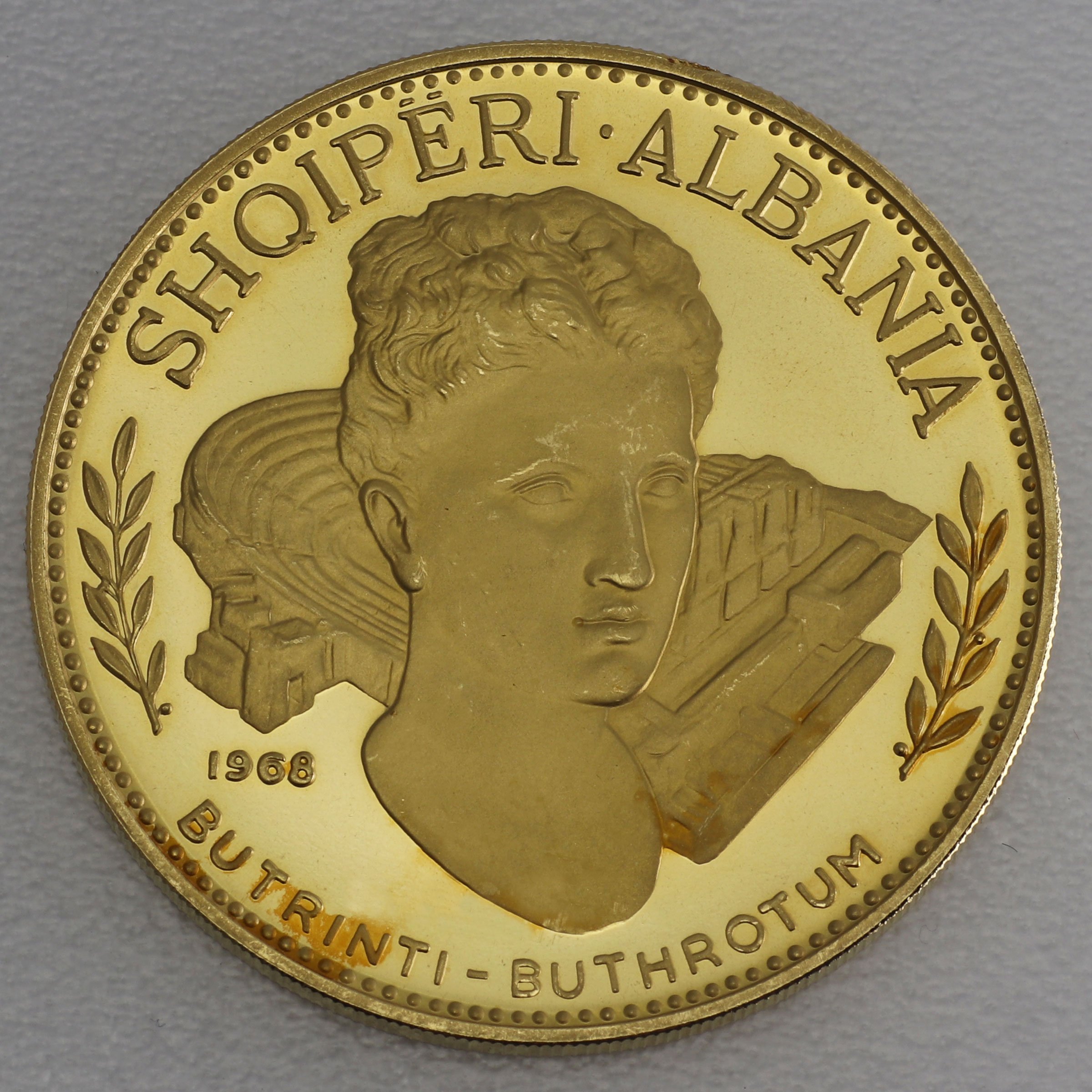 Goldmünze "200 Leke" 1968 (Albanien) - Hauptansicht