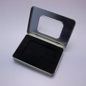 Geschenk-Box "eckig/Sichtfenster" (ca.12 x 9 cm) image