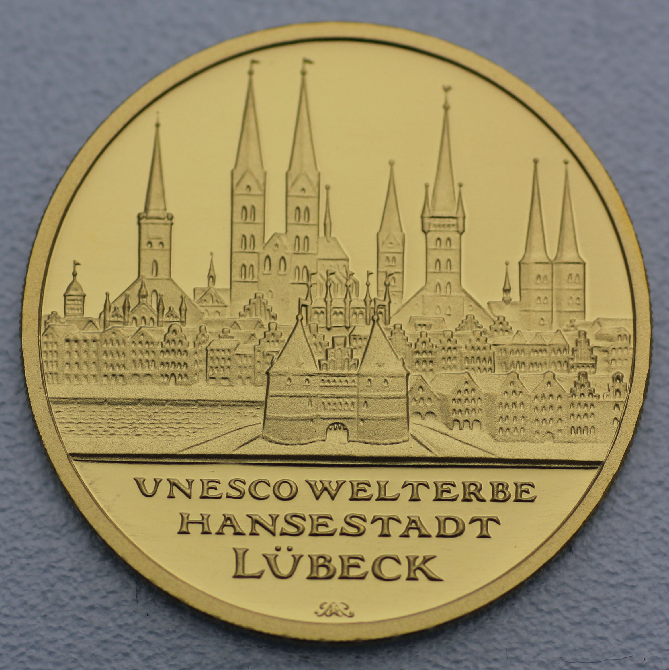 Goldmünze 100 Euro "Lübeck" 2007 Unesco-Weltkulturerbe (Deutschland) - Hauptansicht