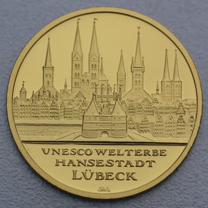 Goldmünze 100 Euro "Lübeck" 2007 Unesco-Weltkulturerbe (Deutschland) - Hauptansicht