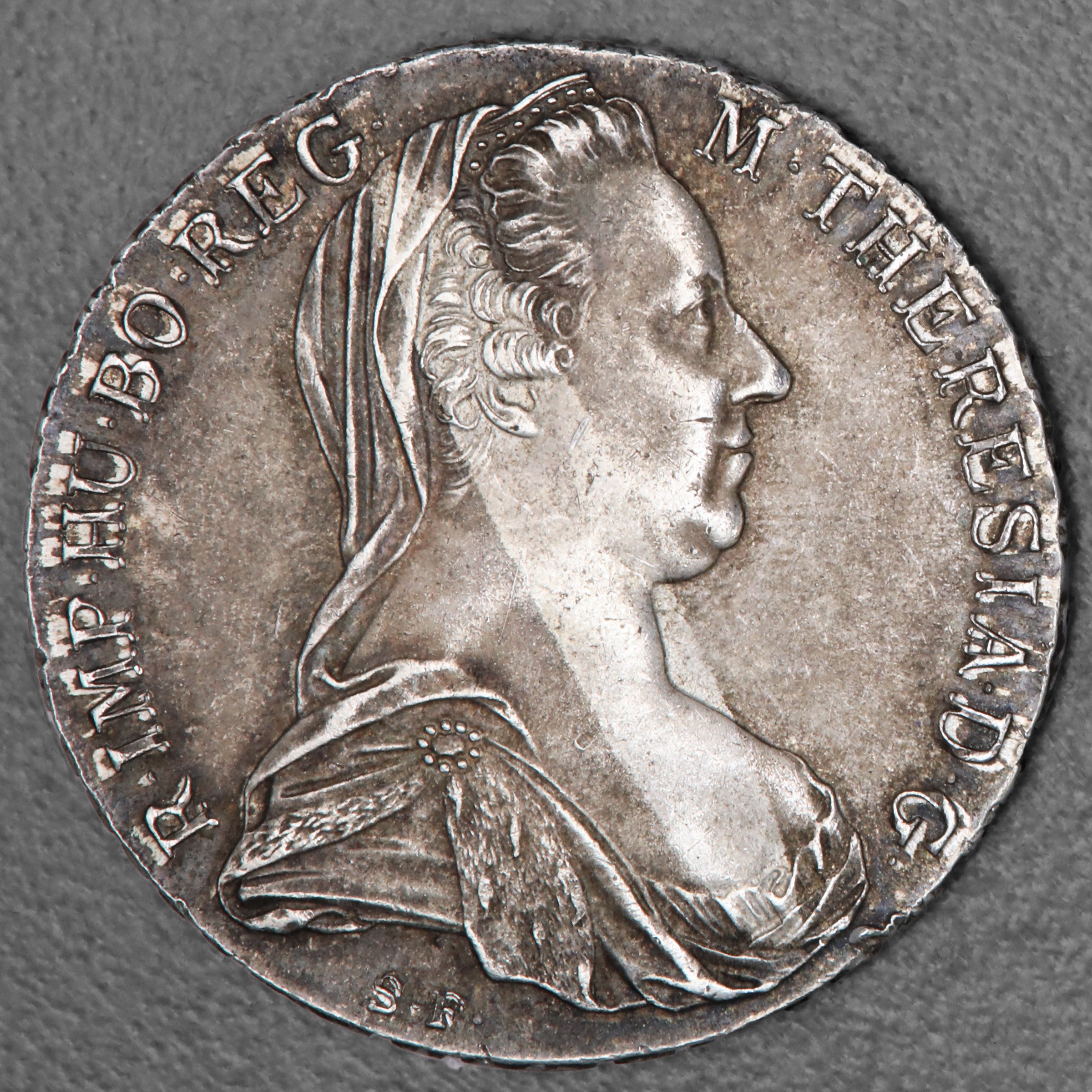 Silbermünze "1 Maria Theresien Taler" (Österreich) - Detailansicht 8