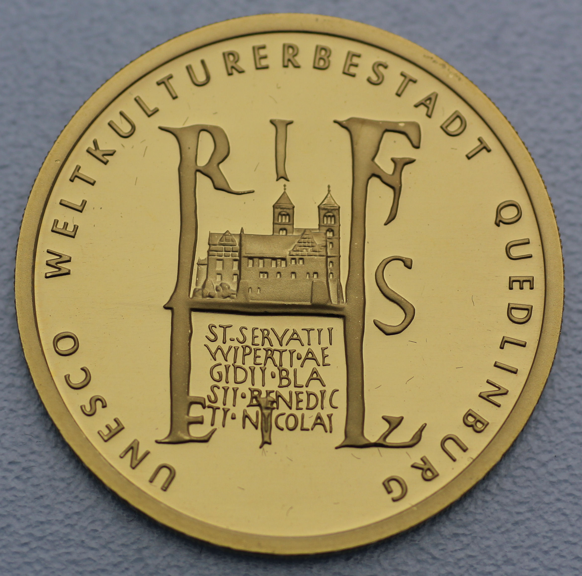 Goldmünze 100 Euro "Quedlinburg" 2003 Unesco-Weltkulturerbe (Deutschland) - Hauptansicht