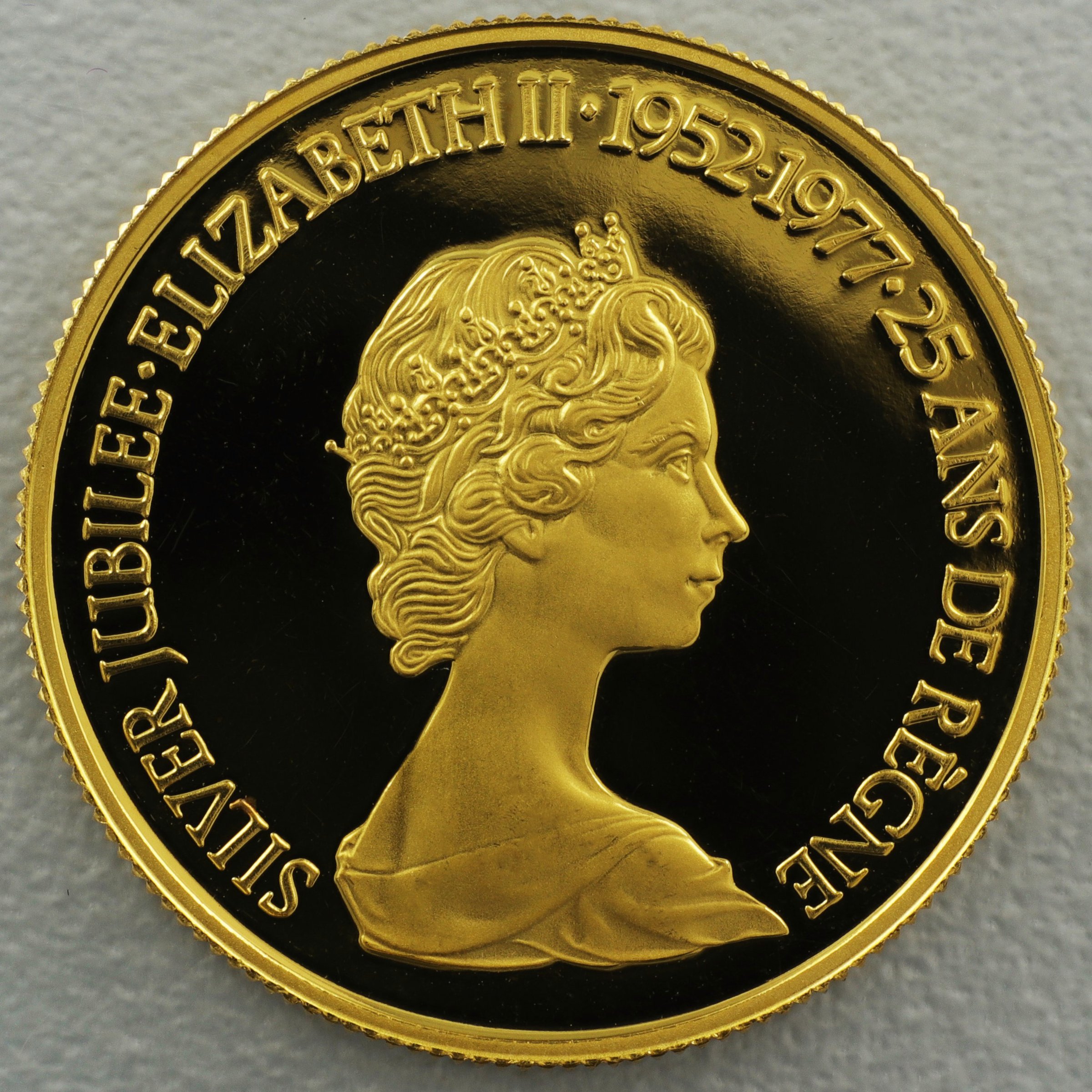 Goldmünze 100 Dollar "25. Jubiläum" 1977 (Kanada) - Detailansicht 1