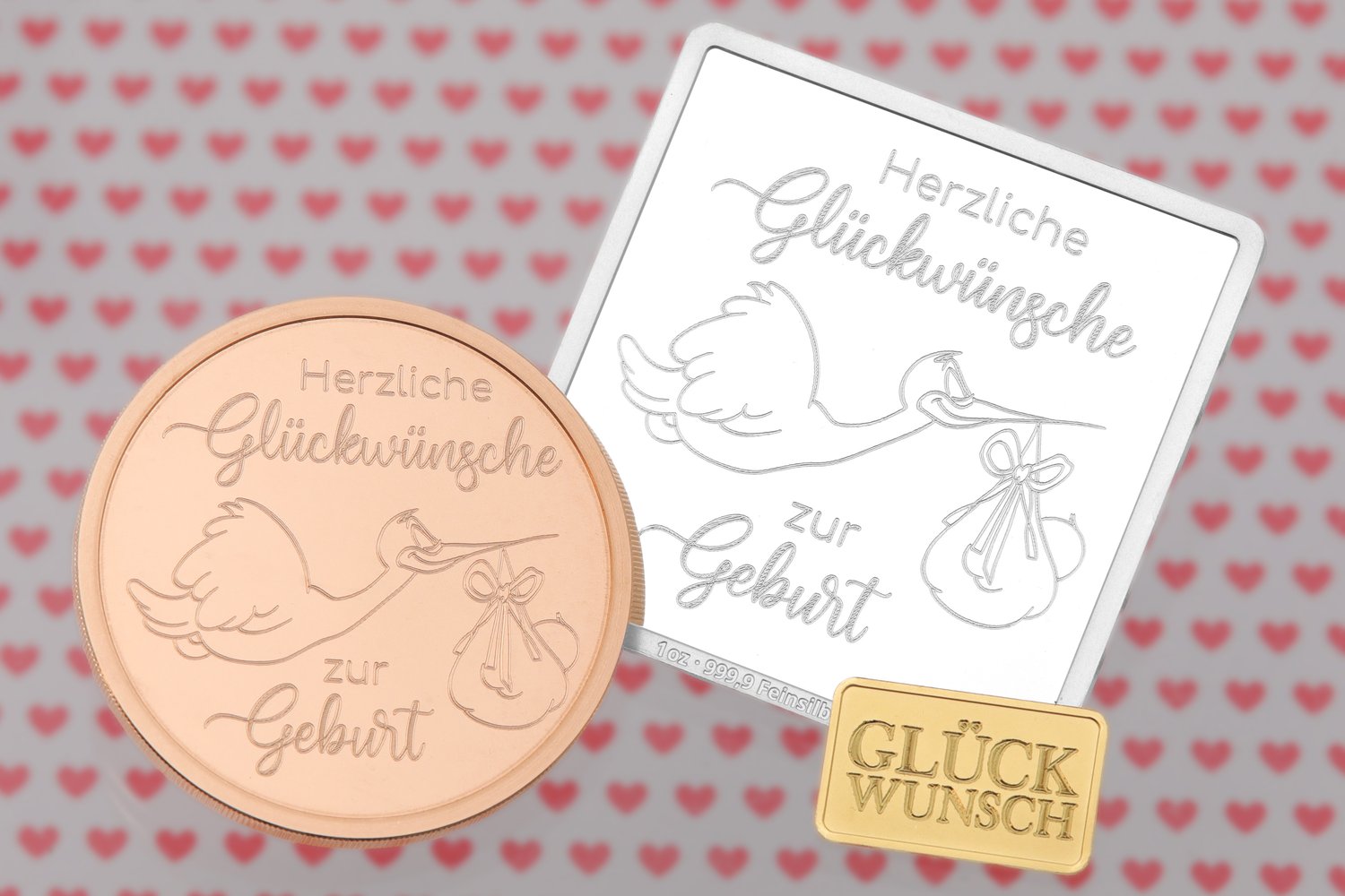 Goldprodukte auf schwarzem Hintergrund