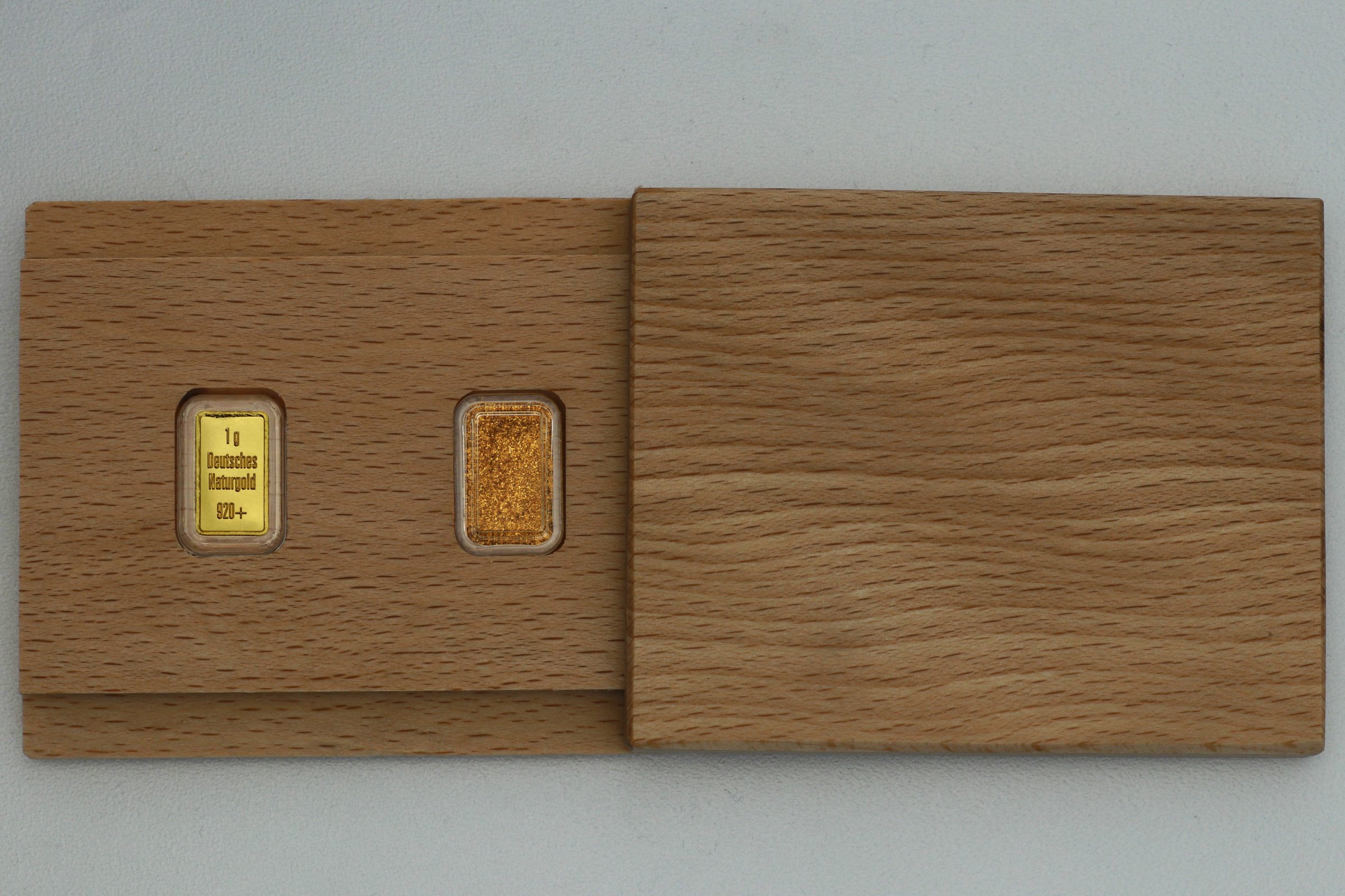 Rheingold-Set "Naturgoldflitter + Flussgoldbarren" - Detailansicht 2
