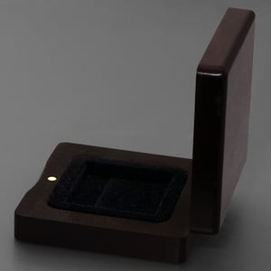 Premium-Geschenkbox "Echtholz" S (92x92mm) - Miniaturansicht 3