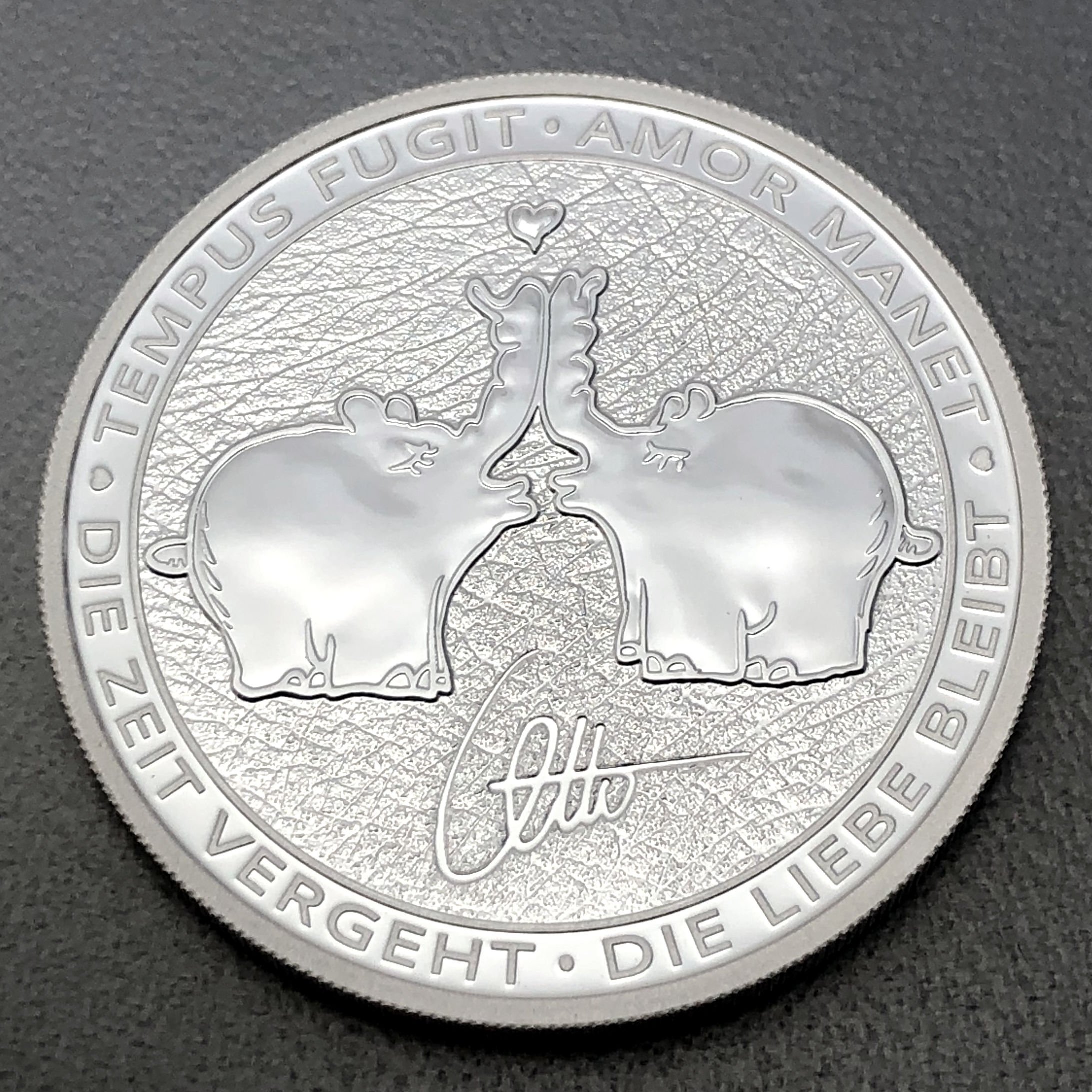 Silbermünze 1oz "Tempus Fugit – Armor Manet" 2020 Ottifanten – Kissing Ottifants diff. (Tuvalu) - Hauptansicht