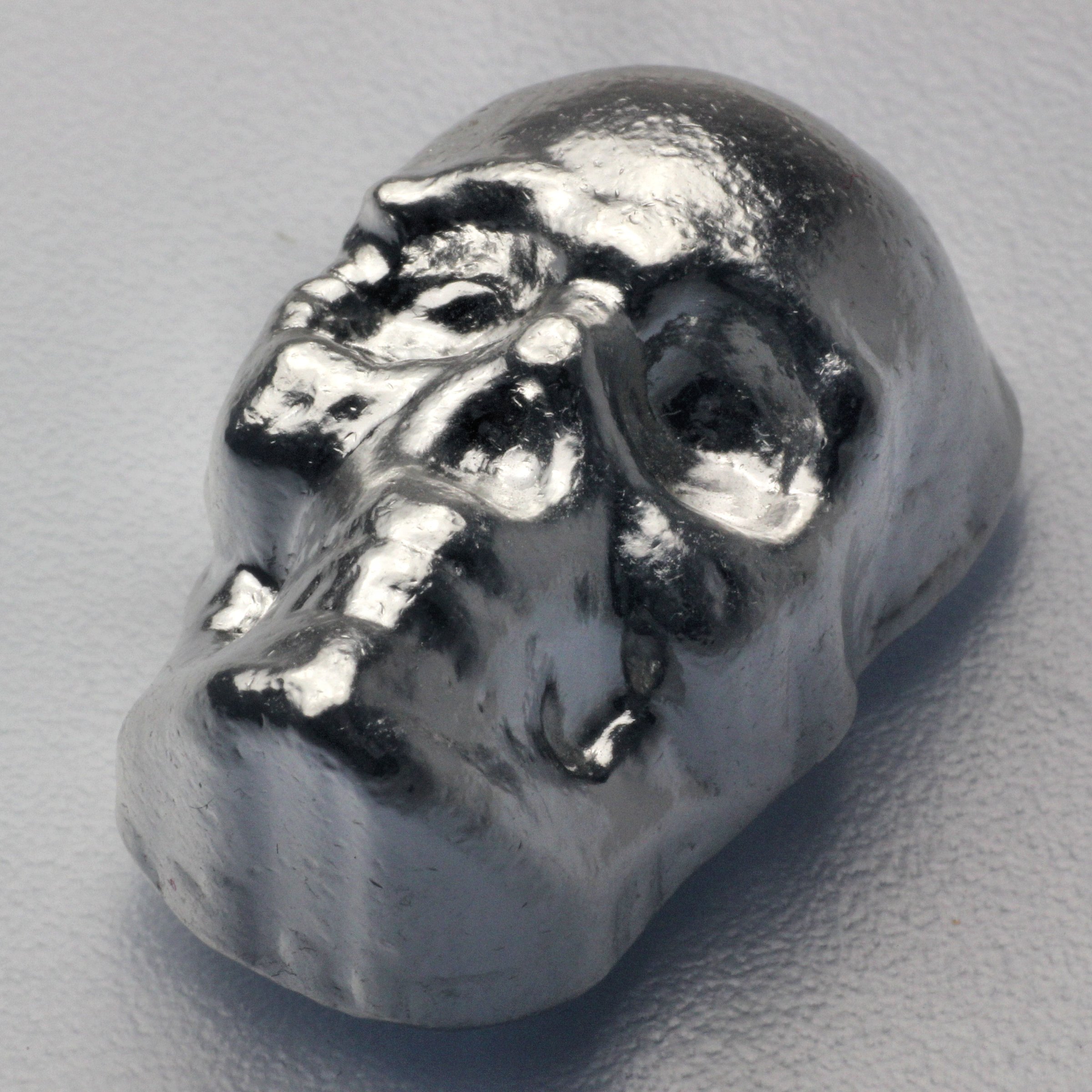 Silber 3-D Barren "Totenkopf" 100g, gegossen - Detailansicht 1