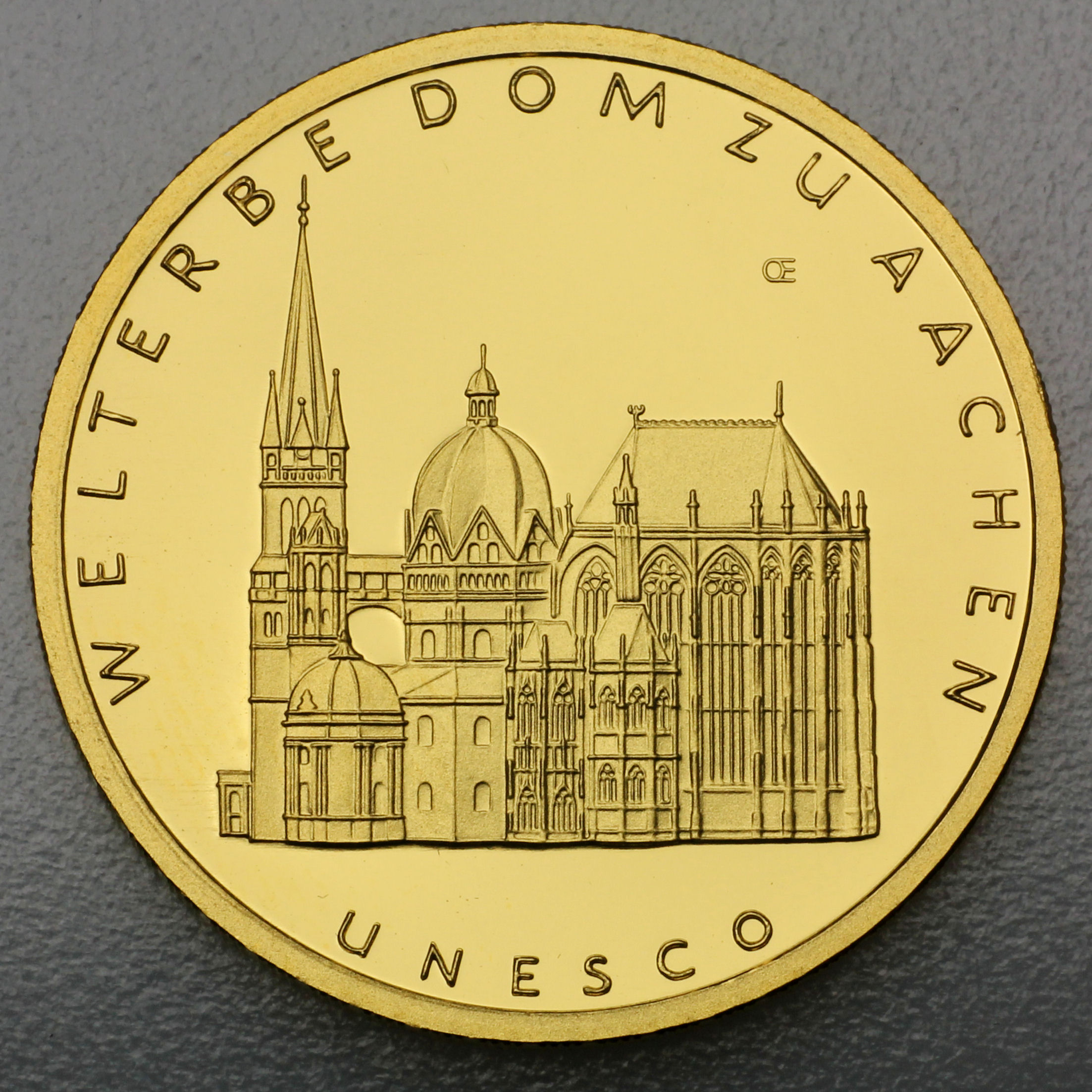 Goldmünze 100 Euro "Aachen" 2012 Unesco-Weltkulturerbe (Deutschland) - Hauptansicht