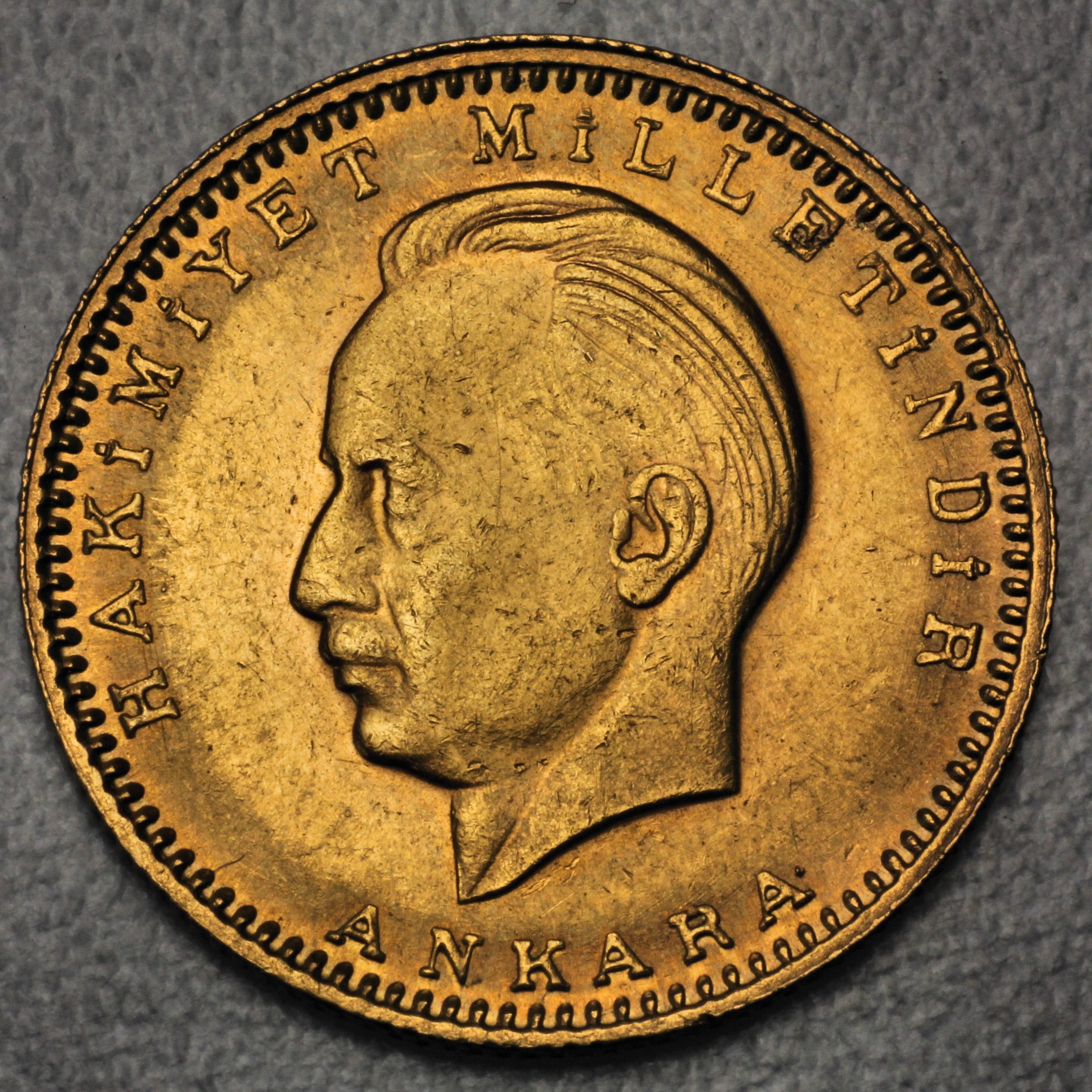 Goldmünze 100 Piaster "Atatürk/Inonu" (Türkei) - Detailansicht 3