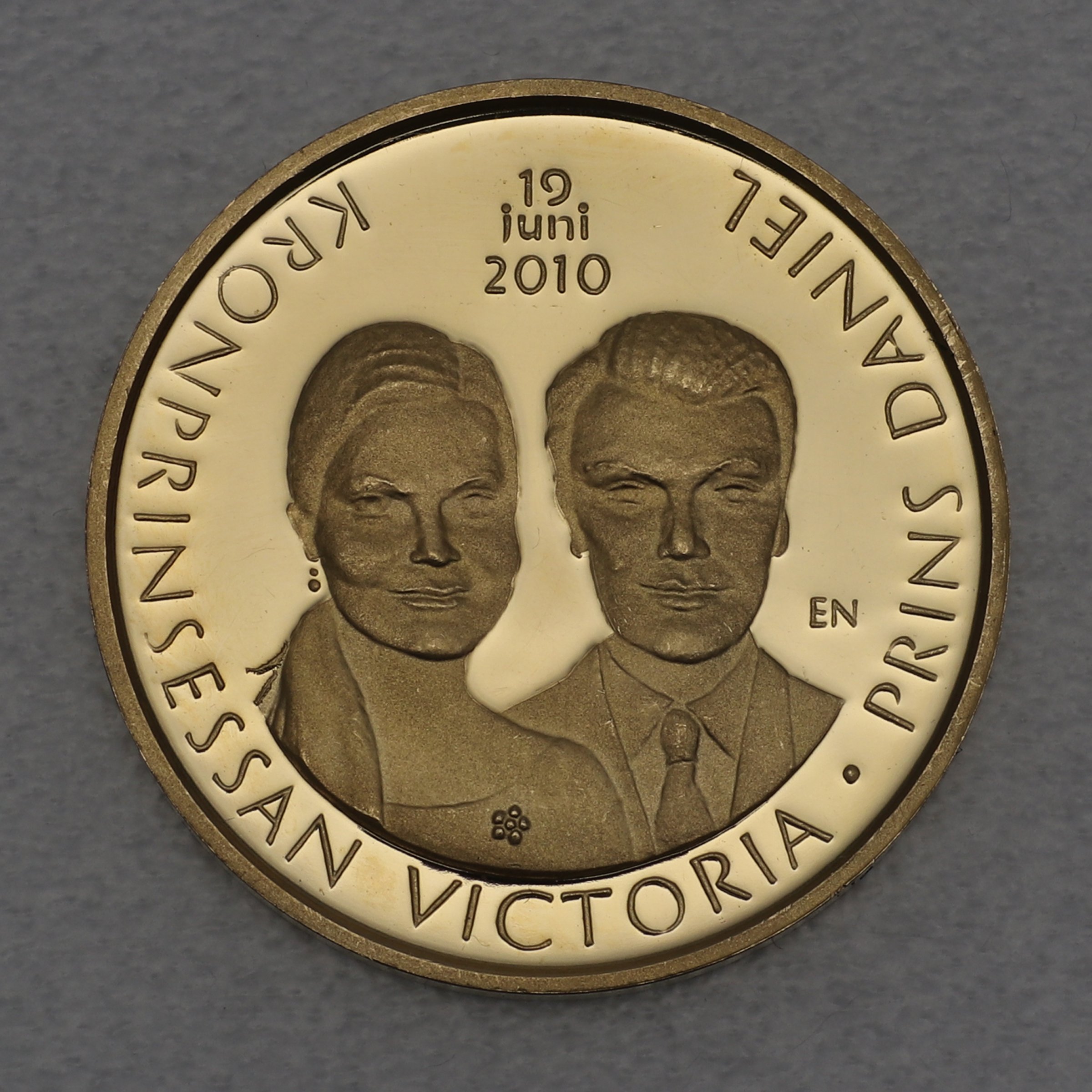 Goldmünze 4000 Kronor "Victoria & Daniel" 2010 Hochzeit (Schweden) - Hauptansicht