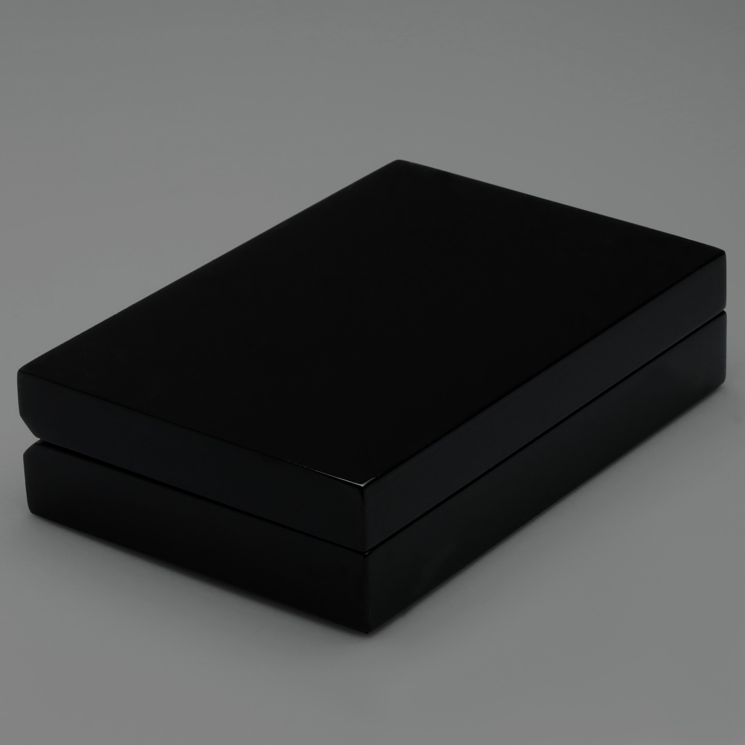 Luxus-Geschenkbox "Hochglanz schwarz" (15x10cm) - Hauptansicht