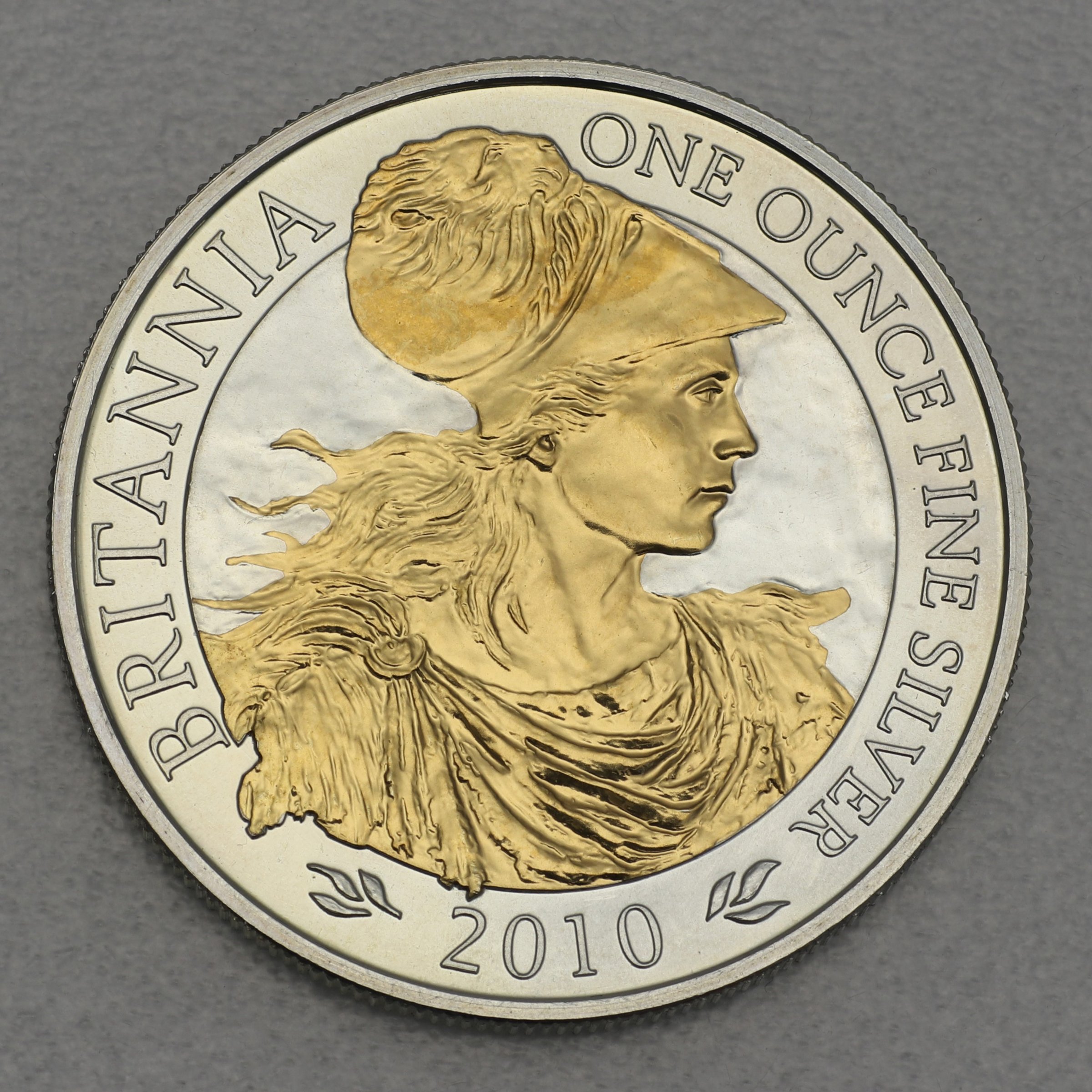 Silbermünze 1oz "Britannia" 2010 (vergoldet) (Großbritannien) - Hauptansicht