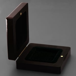 Premium-Geschenkbox "Echtholz" S (92x92mm) - Miniaturansicht 4