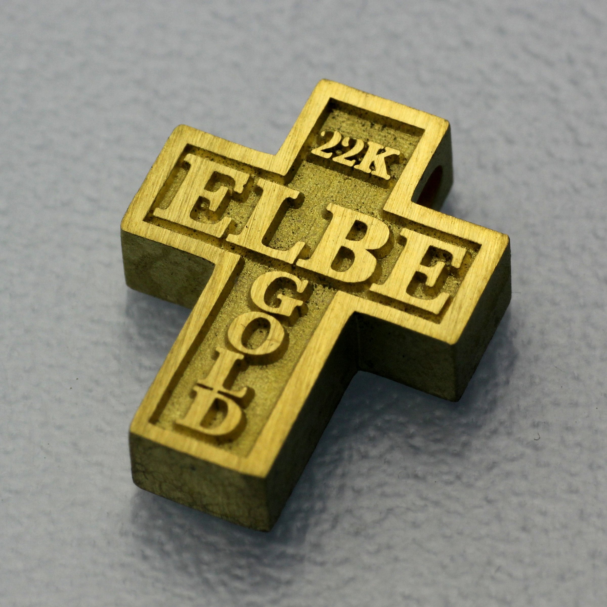 Goldanhänger "Kreuz aus Elbegold" (Naturgold) - Hauptansicht