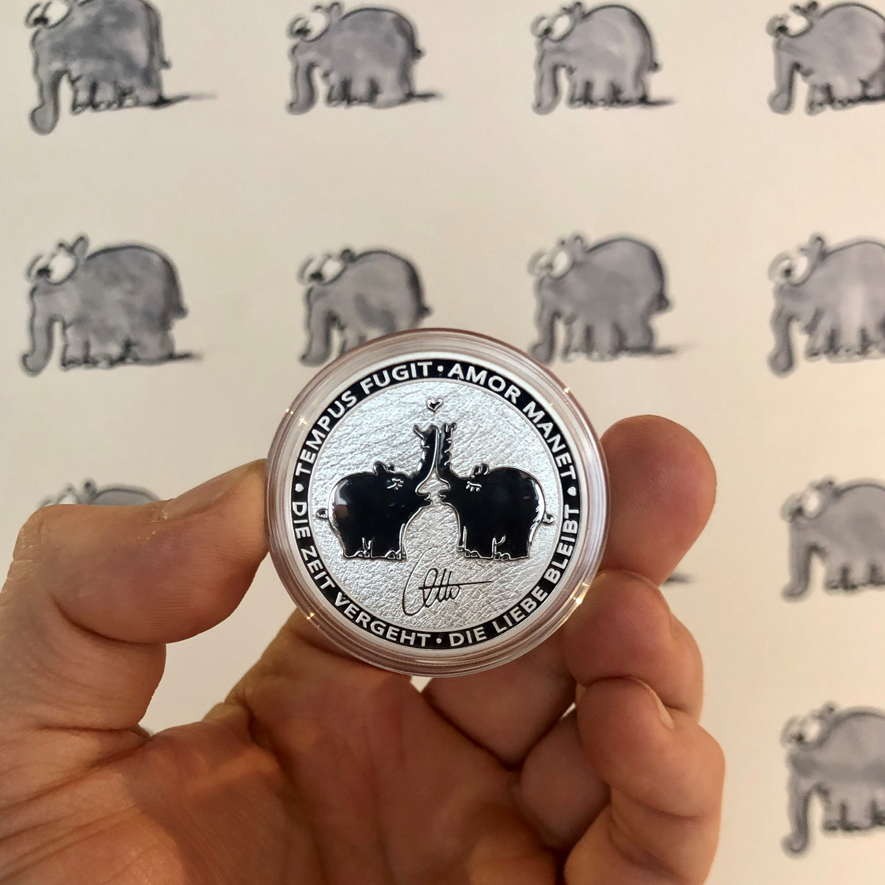 Silbermünze 1oz "Tempus Fugit – Armor Manet" 2020 Ottifanten – Kissing Ottifants diff. (Tuvalu) - Detailansicht 3