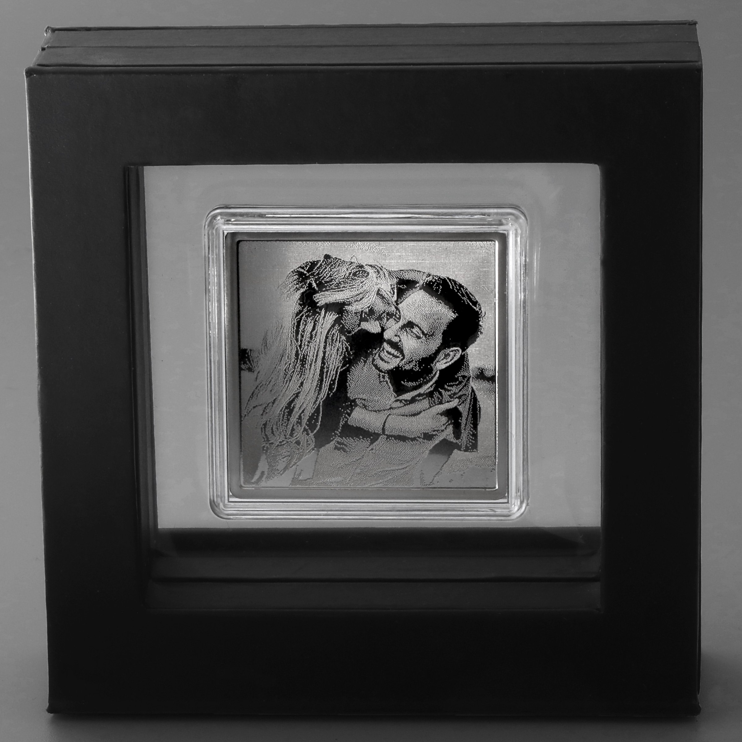 Geschenk-Box "Schweberahmen SoftTouch klein" 70 x 70mm Innenmaß - Detailansicht 3