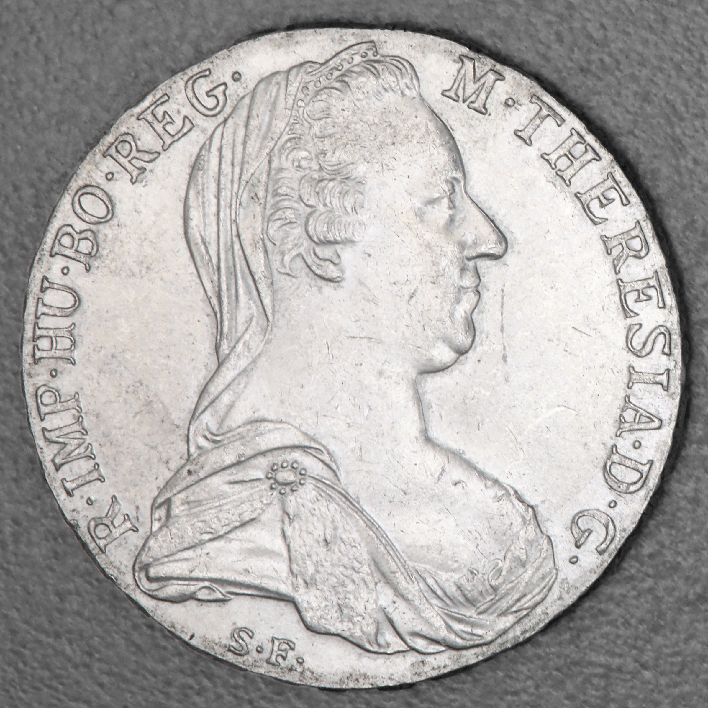 Silbermünze "1 Maria Theresien Taler" (Österreich) - Detailansicht 2