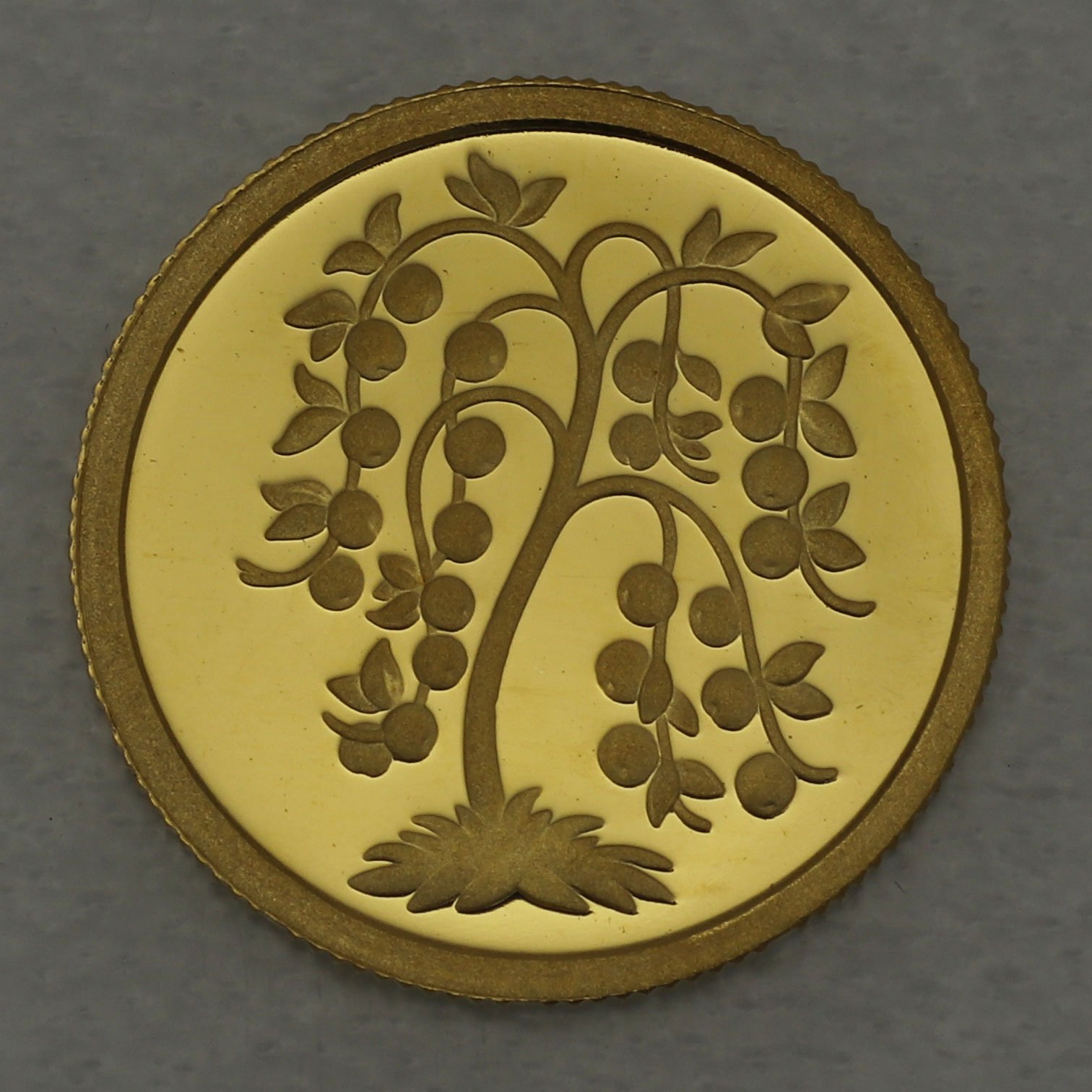Goldmünze 1/25oz "Der Goldene Apfelbaum" 2007 (Lettland) - Hauptansicht